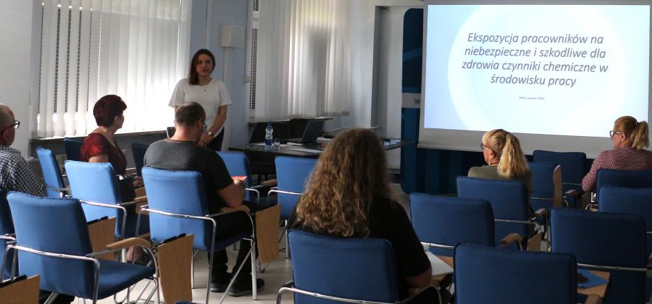 Szkolenie „Ekspozycja pracowników na niebezpieczne i szkodliwe dla zdrowia czynniki chemiczne w środowisku pracy”
